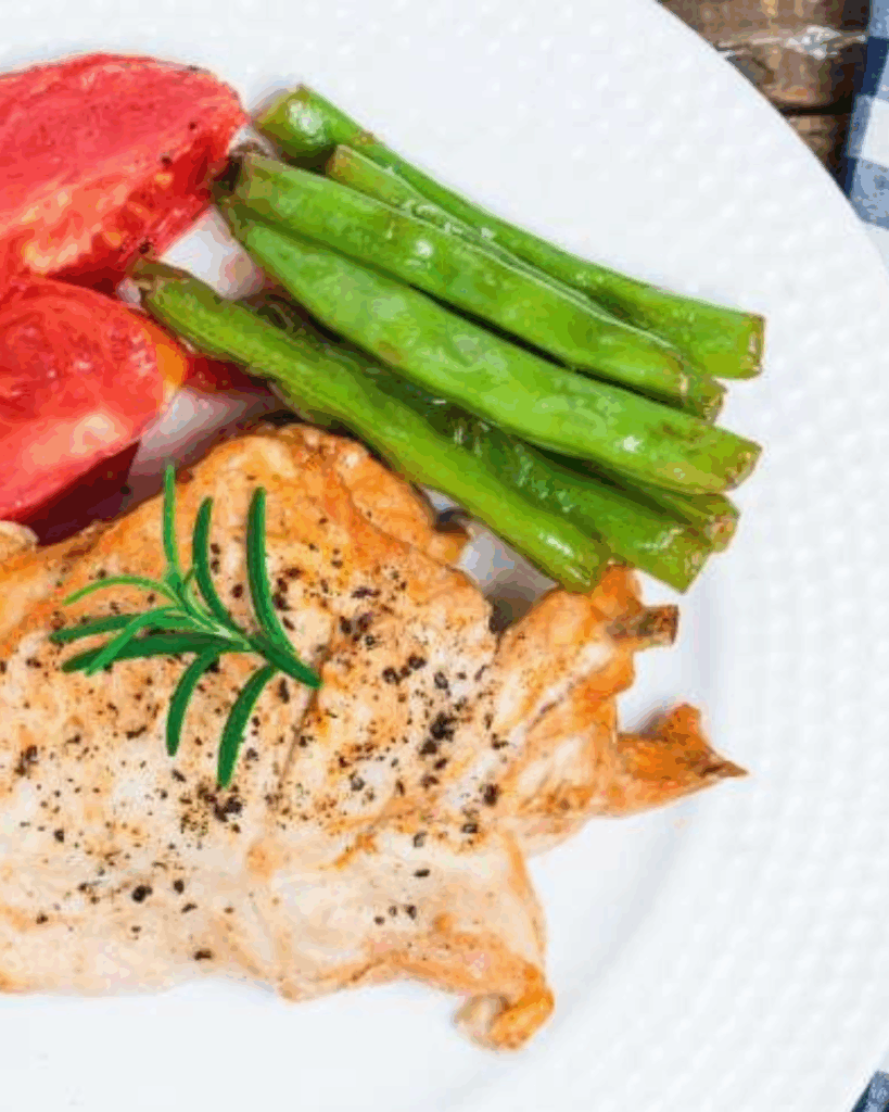 marron verde y rojo moderno comida saludable post de instagram 11